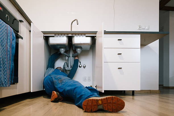 Professional Leak Detection technician working in Hobart, NY